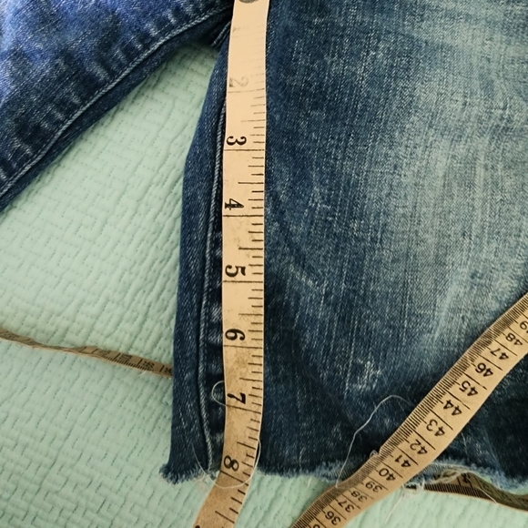 Delia Reese Bermuda Jean Short Distressed Size 5/6 - Picture 7 of 8